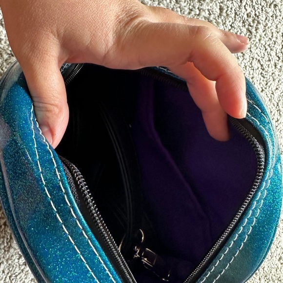 Love pain and stitches - Picture 2 of 2